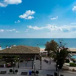 דירה Europroperties Sirena