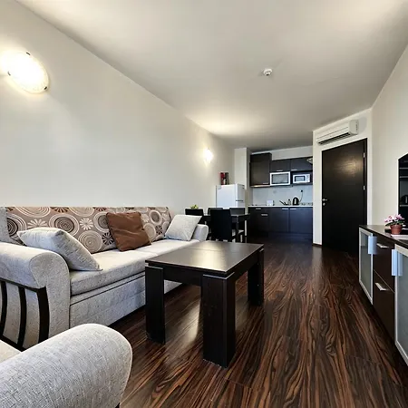 Europroperties Sirena Апартамент Златни пясъци