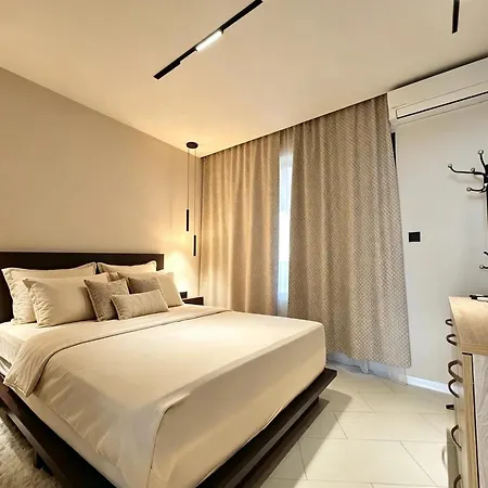 Europroperties Sirena Апартамент *