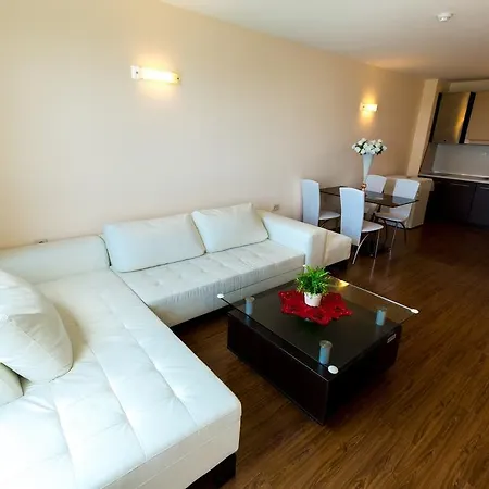 Апартаменты Europroperties Sirena Золотые Пески