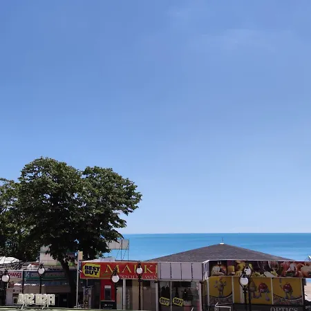 Europroperties Sirena Апартаменты